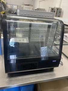 Commercial Brand New KAZ Display Cake Fridge Counter Top - Picture 1 of 4