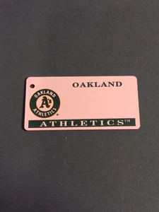 Vintage Oakland Athletics Keychain Decoration 1995 MLB - Picture 1 of 3