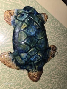 PMDoll LEGER Collection Keramik Schildkröte Ornament 6,5" von Marta Carvahal signiert - Bild 1 von 2