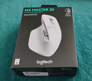 Logitech MX Master 3S (Pale Grey) In Great Condition! - Picture 1 of 11
