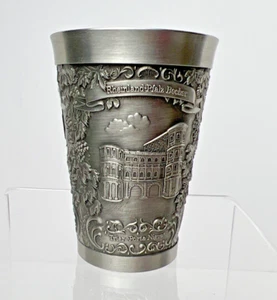 Vaso (taza) de peltre en relieve vintage Renania: Zinn Becker Stuttgart, Alemania - Imagen 1 de 10