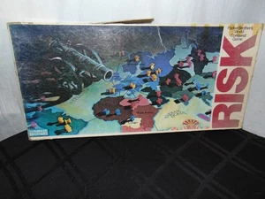 Vintage 1980 Risk Game Complete Box Is Worn But The Pieces Look Great - Picture 1 of 6
