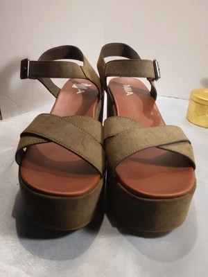 Sandalias de cuña con plataforma MIA marrón para mujer 9,5 Foto 1 de 4