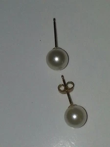 Pearl Stud Earrings 14k yellow gold 6 mm Cultured Classic Neverending Style - Picture 1 of 7