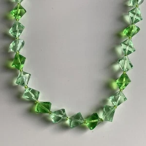 VTG  LUCITE FACETED BEADS NECKLACE BRIGHT LIME GREEN FROM WEST GERMANY READ DESC - Picture 1 of 12