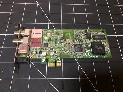 TARJETA DE CAPTURA AVERMEDIA AVERTV PCIE SINTONIZADOR Foto 1 de 2