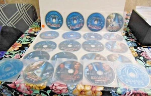 22 Battlestar Galactica Series Season 1, 2, 2.5, 3, 4, Plus 2 Razor DVDs 2005 - Picture 1 of 7