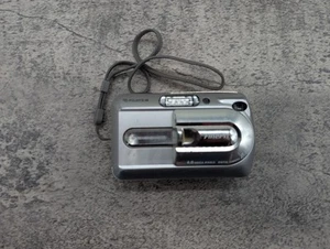 Fuji FujiFilm Finepix A340 Compact Digital Camera - Picture 1 of 6