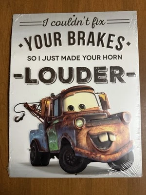 NUEVO Letrero de Metal Disney Pixar Cars Película Tow Mater 10X13" Ella Derrama Hombre Cueva Niños Foto 1 de 4