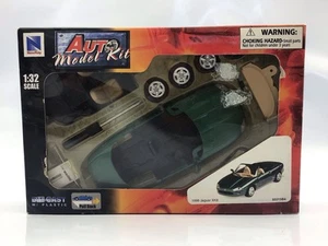 Newray 1/32 1998 Jaguar XK8 Model Kit - Boxed - Picture 1 of 1