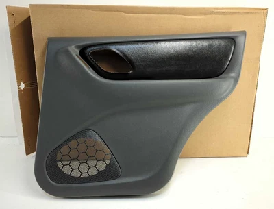 全新原始设备制造商 正品 福特后门装饰面板 2003 - 2007 Escape 右握 3L8Z-7827406-DAC s — 第 1/4 张图片
