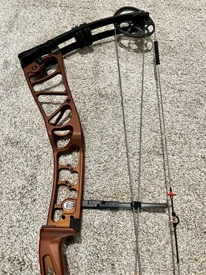 Elite Echelon 39 RH 40-50# 28.5” Mod Copper competition target 75-90% Let Off - Image 1 of 4