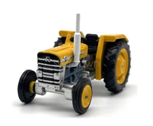 1:76 Scale Yellow Massey Ferguson Tractor Classic Model Diecast Collect Car - Picture 1 of 7