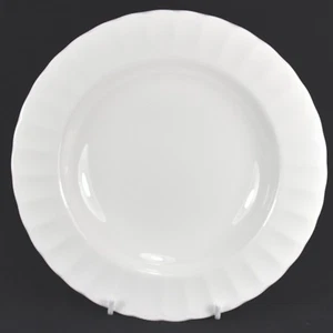 Mikasa "YARDLEY" Maxima CAJ08 - Rim Soup Bowl - LIKE NEW - Picture 1 of 6