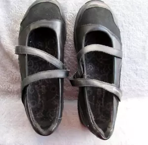 Skechers Shoes Womens Size 8.5 Black Shape Ups Mary Jane Walking Rocker Toning - Picture 1 of 9