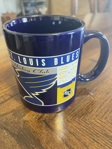 Vintage NHL St Louis Blues Hockey Maxwell House Coffee Mug 2000 2001 Cover