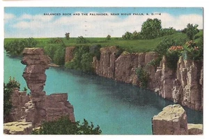 BALANCED ROCK & PALISADEN in der Nähe der Sioux Falls South Dakota Postkarte SD Leinen - Bild 1 von 1