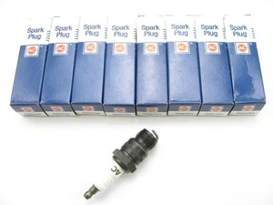 (8) Vintage Acdelco R86TS5 Spark Plugs - Picture 1 of 3