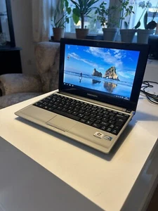Netbook Medion Akoya E1226 gris portátil Windows 10 - Imagen 1 de 13