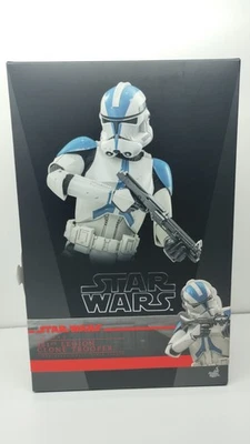 Hot Toys TMS092 Star Wars OWK 501st Legion Clone Trooper 1/6 Scale Figure - Image 1 of 4