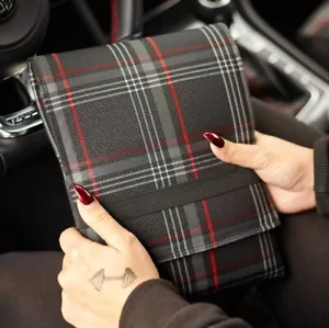 Etui na książkę pokładową VW Golf 7 GTI | Teczka serwisowa | Teczka na książeczkę serwisową i dokumenty - Zdjęcie 1 z 4