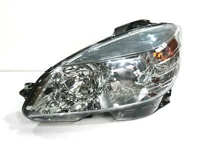 Mercedes-Benz C-Klasse W204 S204  Halogen Scheinwerfer links  A2049065103 - Bild 1 von 4