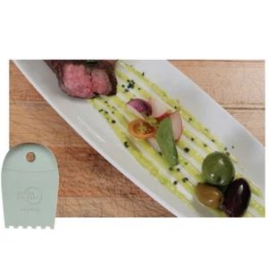 Mercer Culinary Silicone Plating Wedge - 5mm Square Notch - Picture 1 of 3