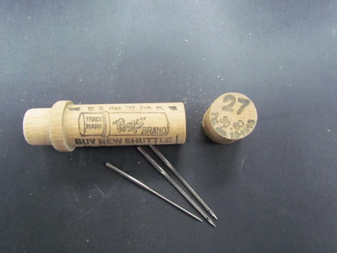 NOS Boye Antique 3 Needles Treadle Sewing Machine Parts Size 27 Wooden Tubes Cover