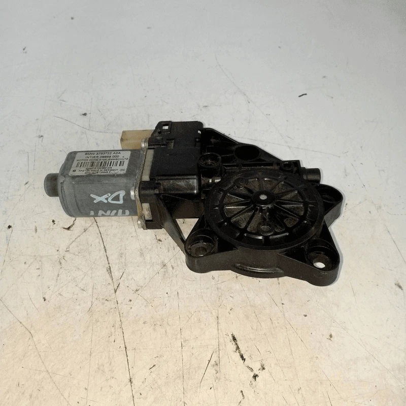 Motor de elevación de la ventana de ... Derecha MINI MINI Clubman (R55) 1.6 16V - Imagen 1 de 4