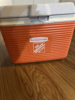Refrigerador portátil retro Home Depot naranja Foto 1 de 4
