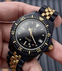 Zodiac Red Dot 113.27.06 Black PVD - Picture 1 of 11