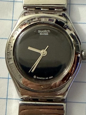 Swatch Irony AG2001 watch with a black dial and a silver-toned metal bracelet - Image 1 of 4