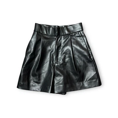 Zara 黑色短裤 XS 码人造皮革高腰口袋 阅读 * 小缺陷 — 第 1/4 张图片