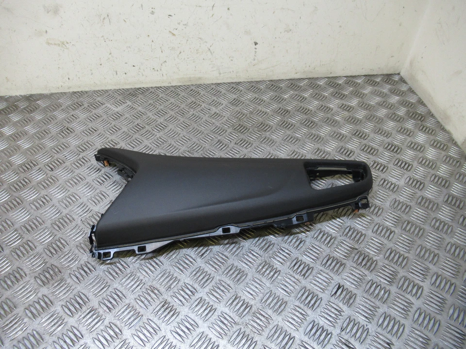 Suzuki S-Cross Allgrip 2023 AKK 1,5 híbrido MK1 5 puertas escotilla tablero moldura ref8747 Foto 1 de 4