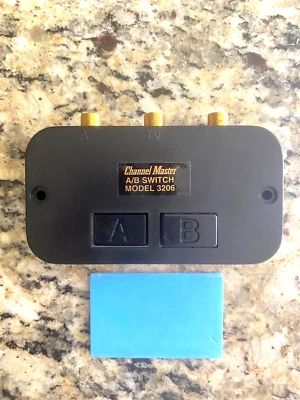 CHANNEL MASTER Brand A/B Switch Push Buttons Gold F Connectors Heavy Duty - Image 1 of 4