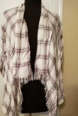Justice Casual Gray and white Striped with fringe cardigan/Top, size 14 - Изображение 1 из 4
