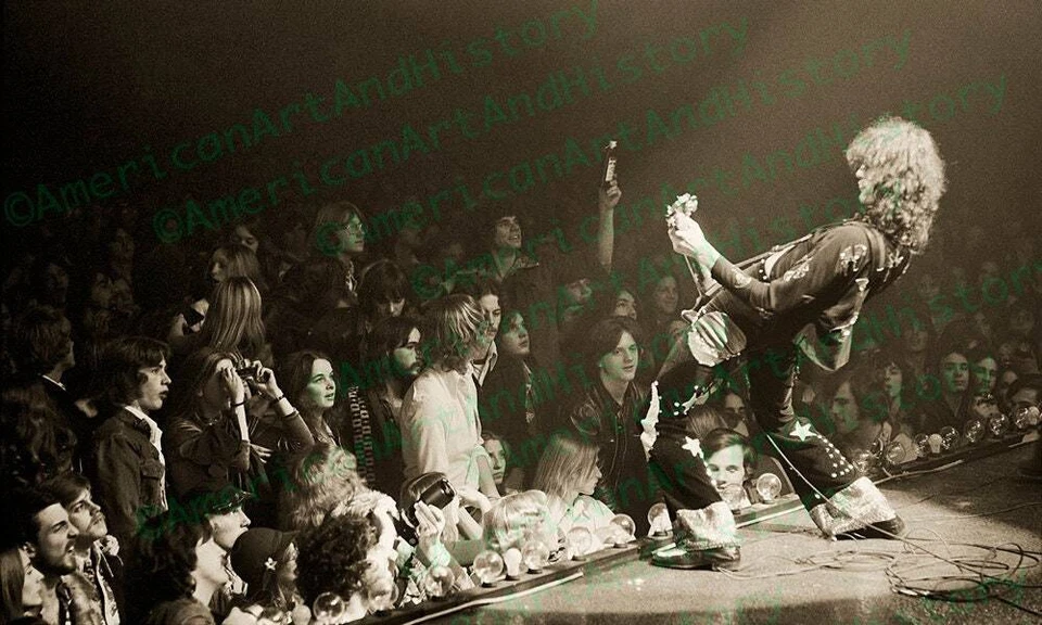 Jimmy Page on Stage - Photo Print Poster 1975 US Tour Led Zeppelin Detroit - Image 1 of 1