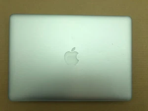 Apple MacBook Pro 8.1 A1278 Core i5 2.4GHz 4GB RAM 750GB HDD 13" Late 2011 - Picture 1 of 3