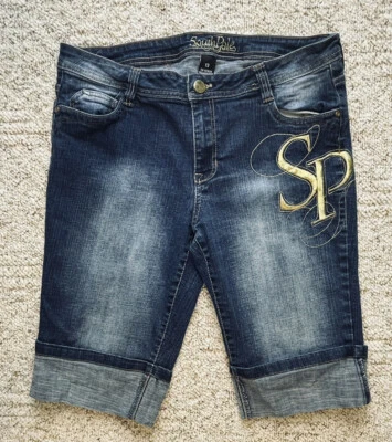 Pantalones cortos de mezclilla para mujer South Pole tiro medio elásticos con puños talla 13 (cintura 34") Foto 1 de 4