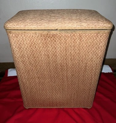 Vintage MCM Redmon Wicker Clothes Hamper With Solid Wood Lid 70’s Heavy Duty - Image 1 of 4