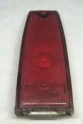 66-67 雪佛兰 II Nova SS One LH 发球杆或右手乘客尾灯镜头 5957440 - 2 — 第 1/4 张图片