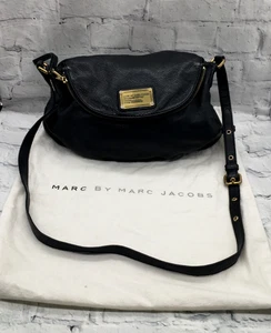 Marc Jacobs Black Pebble Leather Natasha Crossbody Bag W/ Dust Bag (MG128K) - Picture 1 of 23