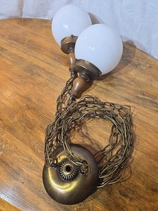 Lampada a sospensione Swag Globo in ottone rigido lunga 64"  - Foto 1 di 11