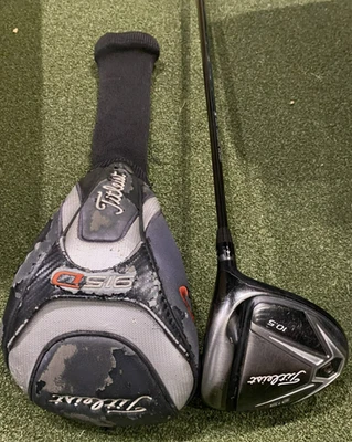 Titleist 915 D 10.5 Degree Driver with a HZRDUS 6.0 80g Stiff Graphite Shaft R/H - Image 1 of 4