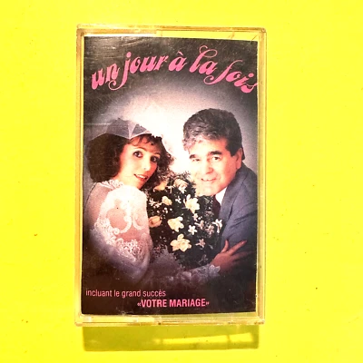 UN JOUR A LA FOIS CASSETTE TAPE - Image 1 of 4