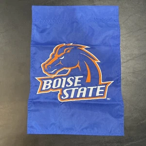 Boise State Broncos BSU bestickte Gartenflagge schwerer Stoff 10” x 15” - Bild 1 von 3