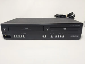 Magnavox DV220MW9 VCR/DVD Combo Player 4-Head VHS Recorder-Parts/Repair AS IS - Picture 1 of 4