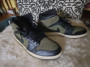   2018 Nike Air Jordan 1 Mid Olive Canvas Größe 11 OG  - Bild 1 von 10
