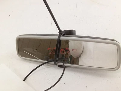 Espejo retrovisor interior Volkswagen Jetta 2009 atenuación manual fabricante original usado  Foto 1 de 4