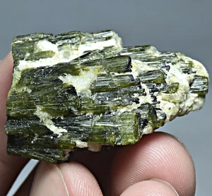 94 CT Natural Green Tourmaline From Afghanistan - Picture 1 of 4